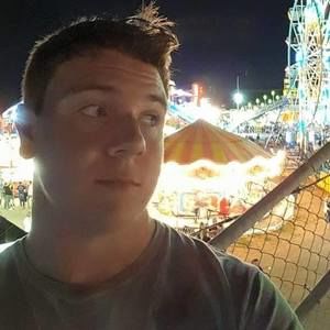 Meet your Posher, Logan